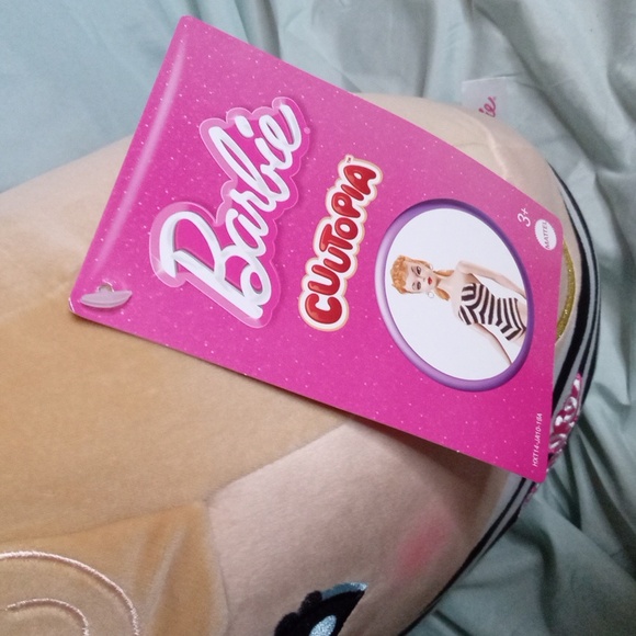 NWT CUUTOPIA BARBIE PLUSH - Picture 2 of 7